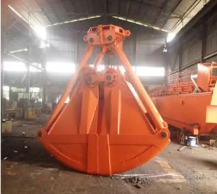 CẦU TRỤC GẦU NGOẠM