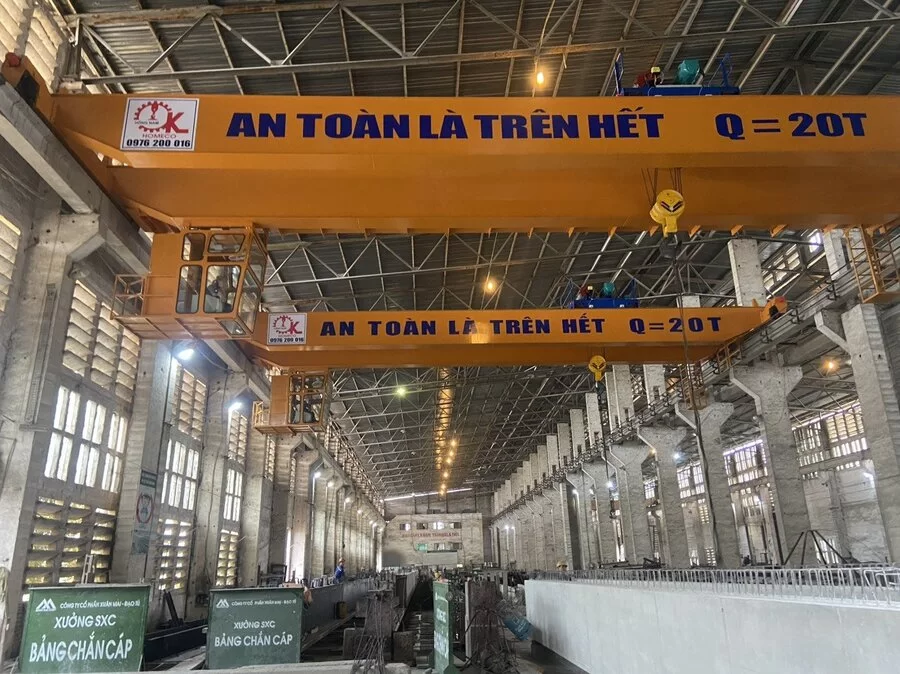 CẦU TRỤC DẦM ĐÔI